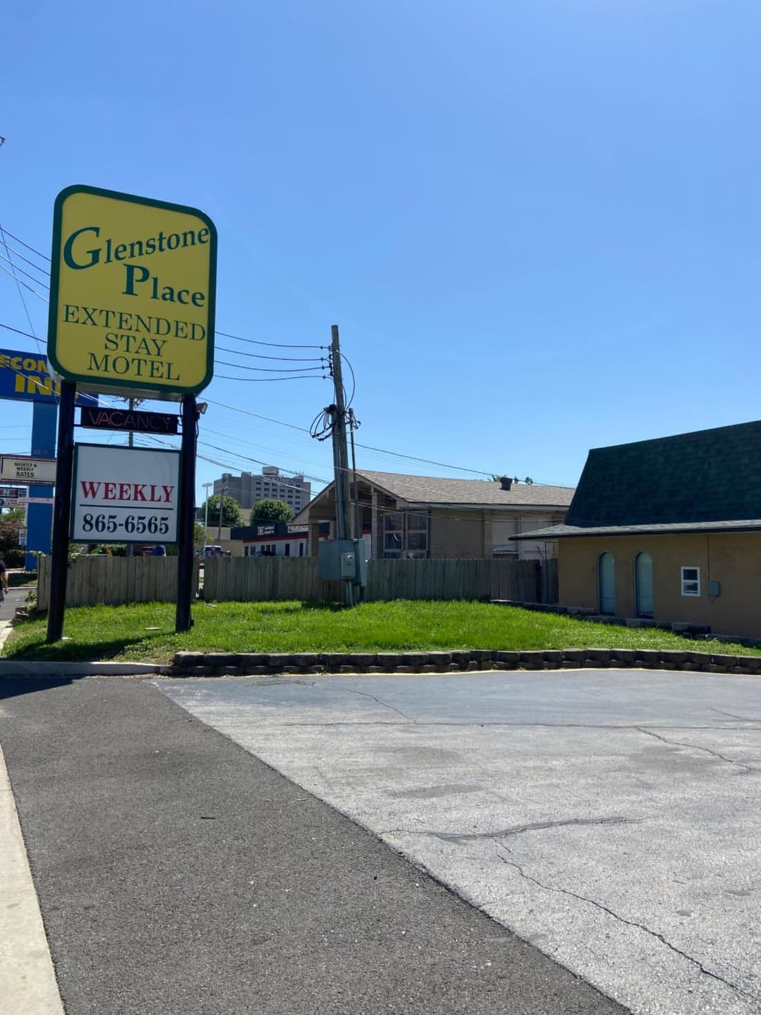 Glenstone place extended stay motel