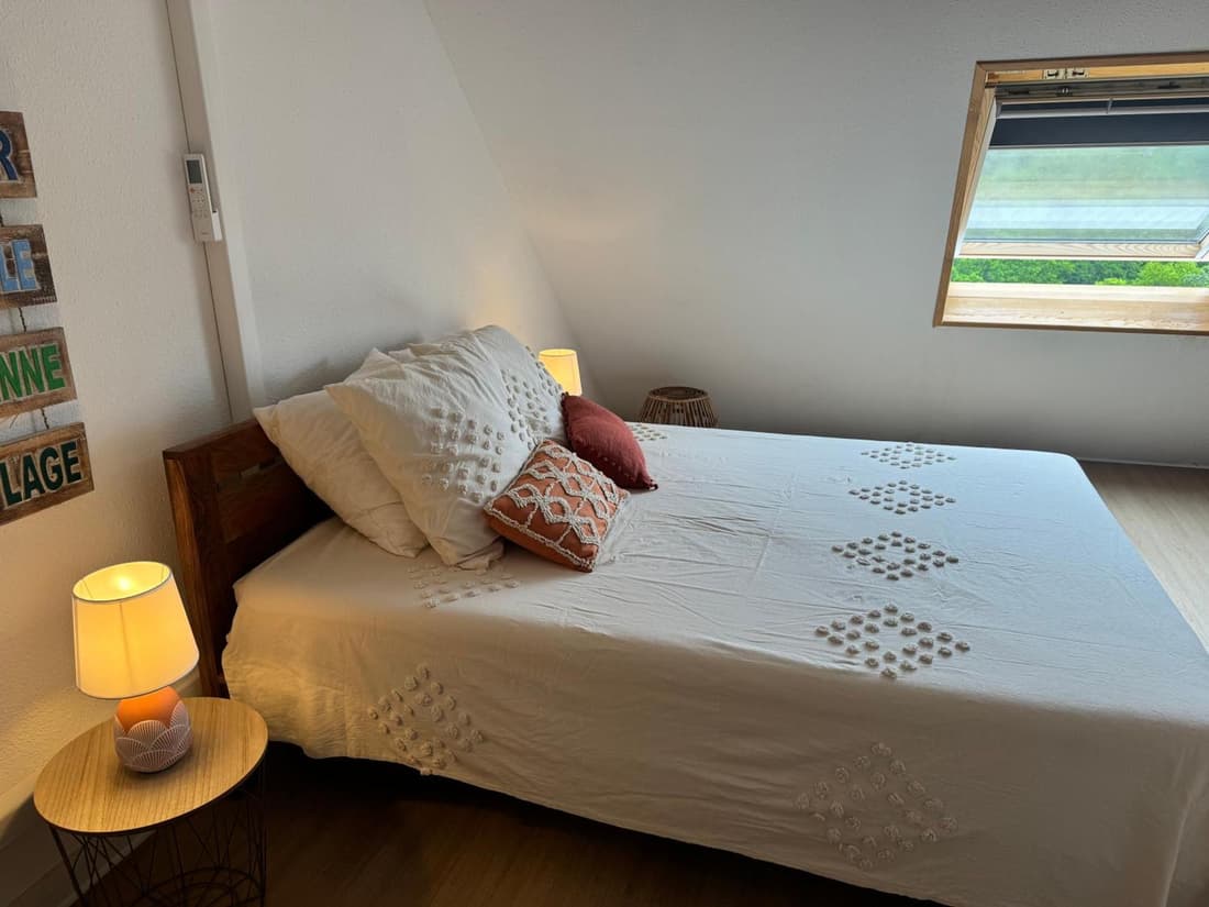 Duplex vue mer - piscine - 5 min des plages