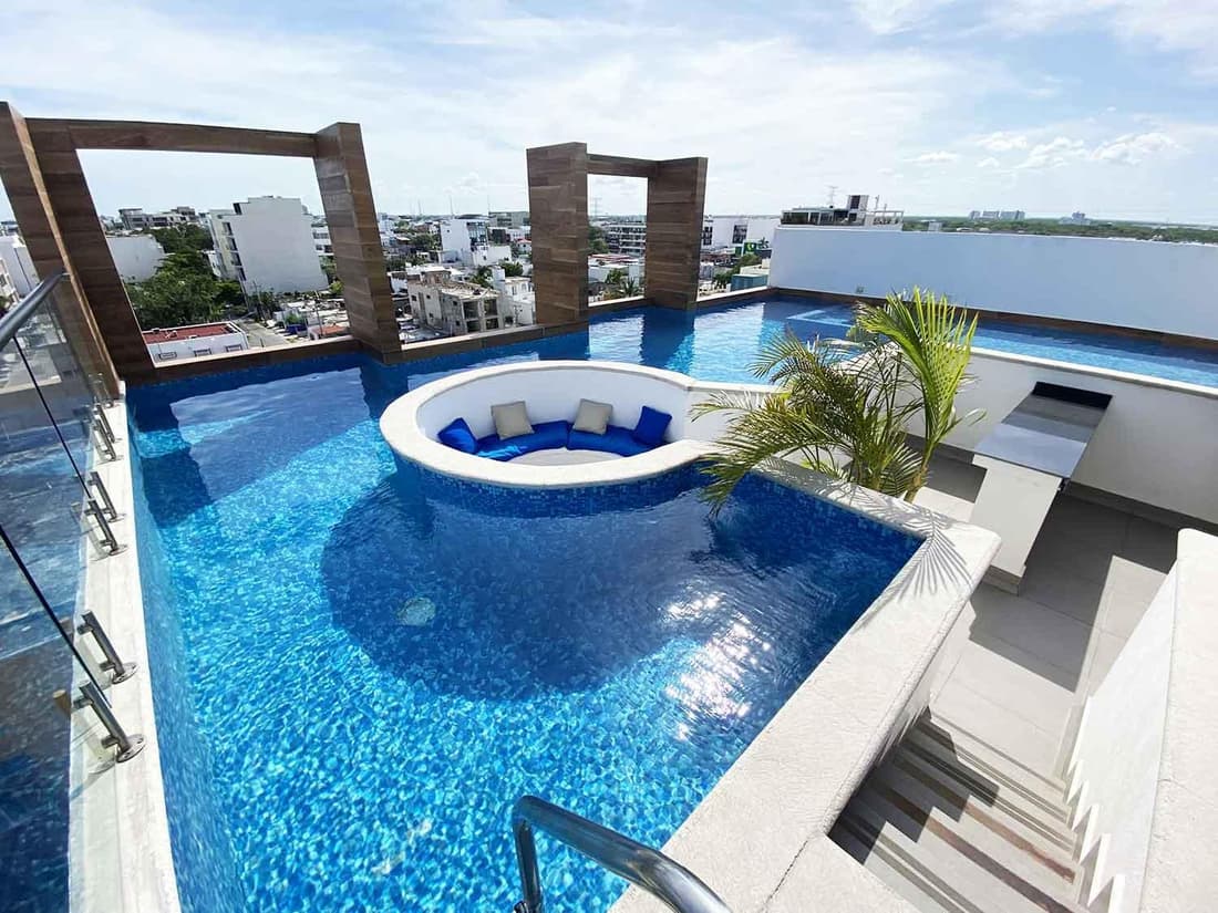 Estudio con rooftop cerca de la playa y 5ta av