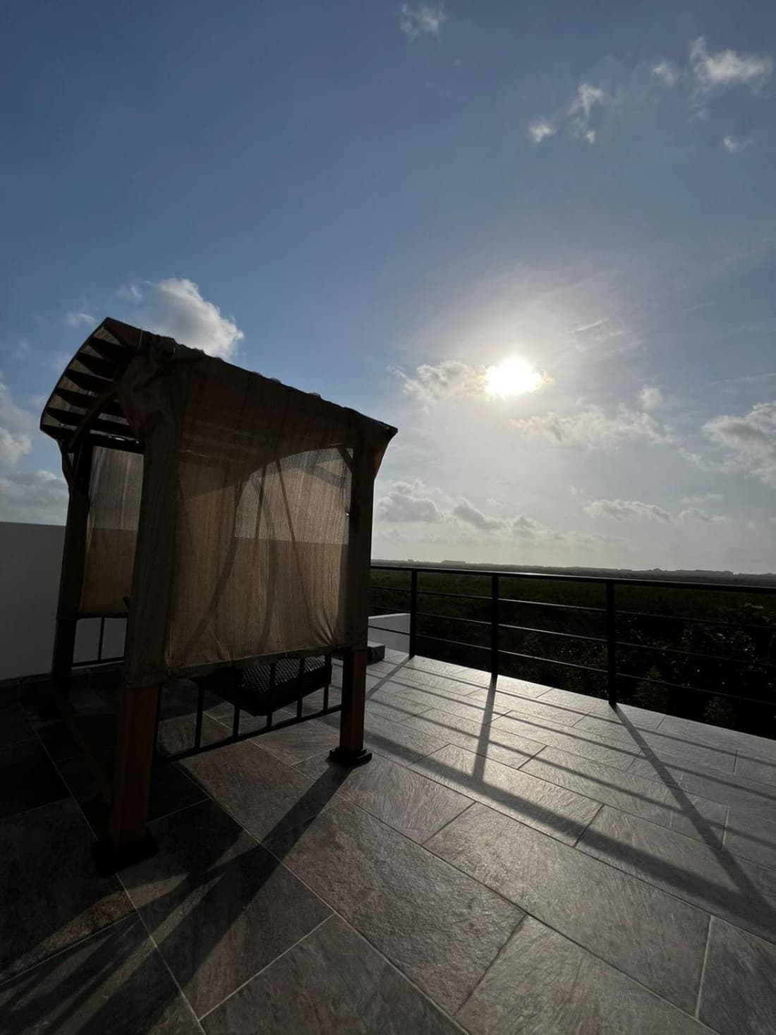 Residence 8 min from the beach