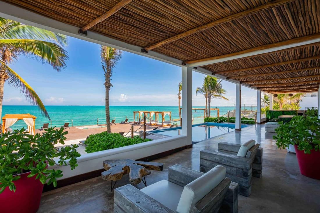Perfect Beach Location For Families And Weddings