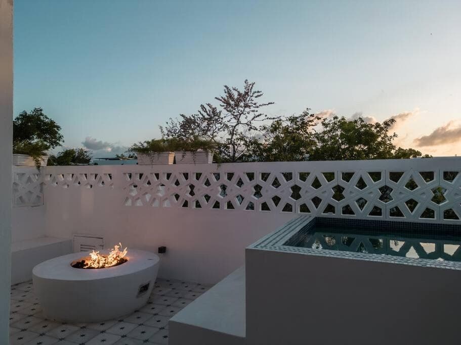 8BR Two-Villa Compound with Four Pools