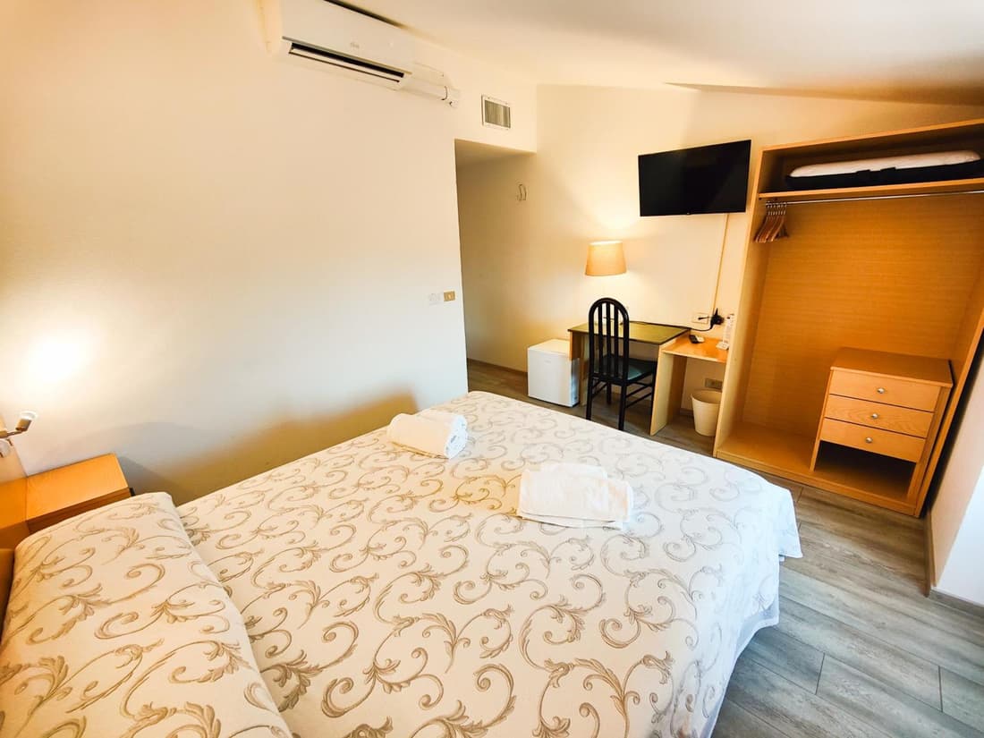 Albergo B&B Tenesi