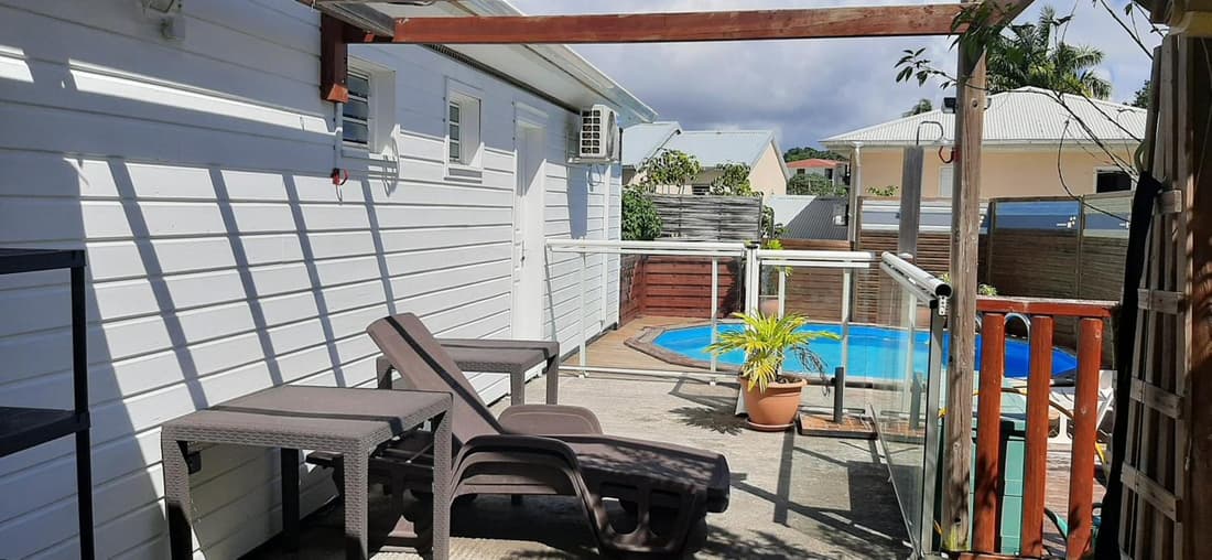 Villa Familiale 8p Piscine Jardin PMR