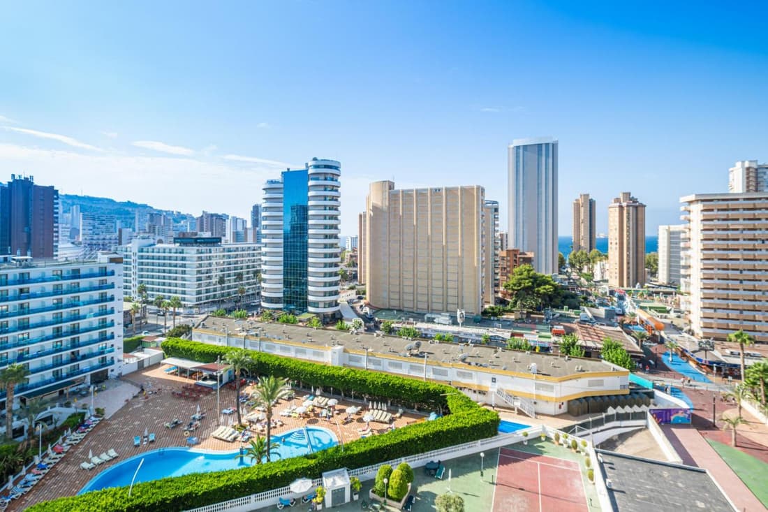 Torre Domo 9-D Levante Beach