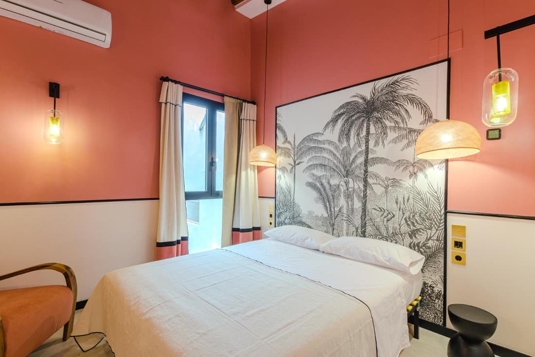 Apartment with exceptional charm in historic center of Alicante