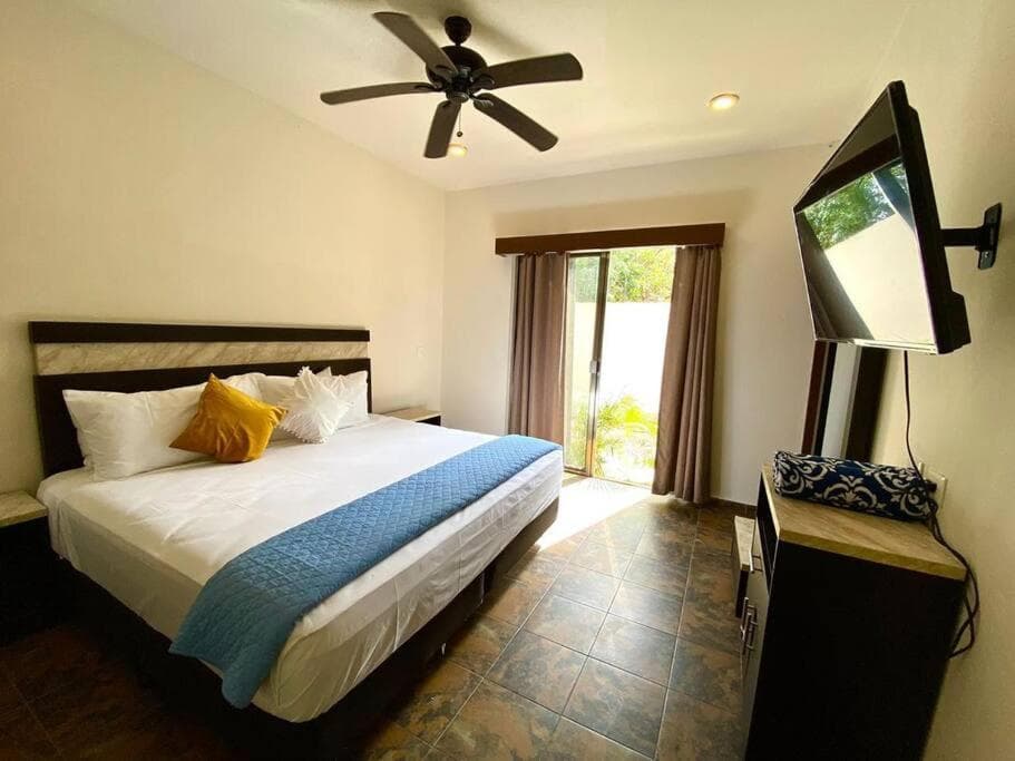 Casa Escondida