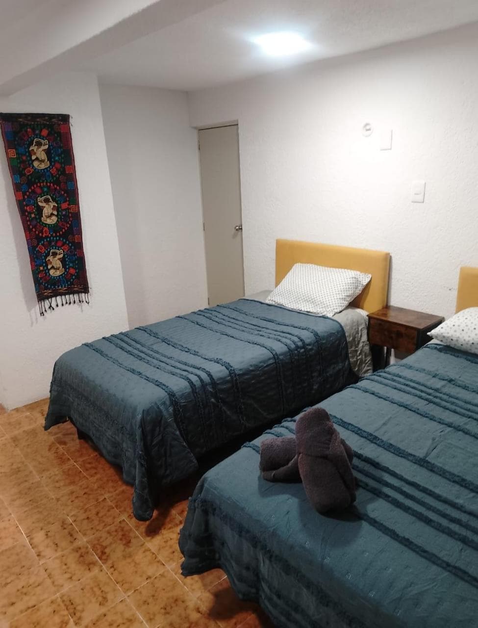 Casa Nance Alojamientos XAMAN HÁ Centro Mercado 28 y ADO Suite Familiar 3 Personas