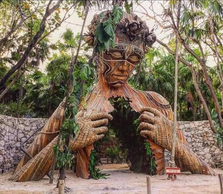 Al lado de ZAMNA, cenotes, Alberca, 2 Rec, cerca de aeropuerto, playa 15 min