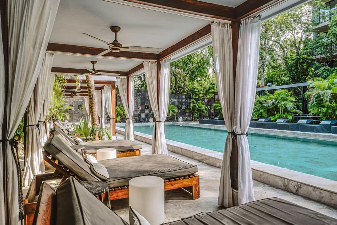 Art Design Loft with Pool, Big Gym, SPA, Hot Tub