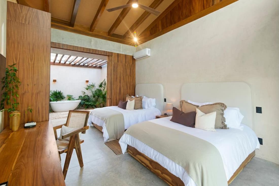 Casa Tropical 4BR Pool and Enchanting Cenote
