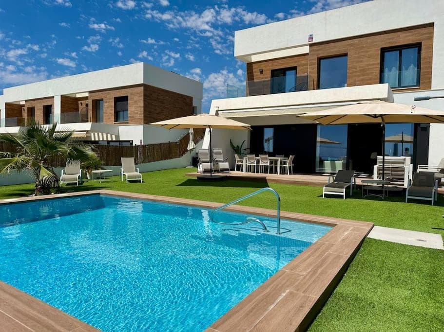 Villa Finestrat Benidorm Golf y Playa