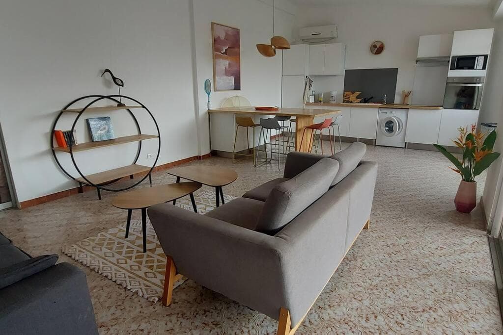 Logement spacieux 20 m plage