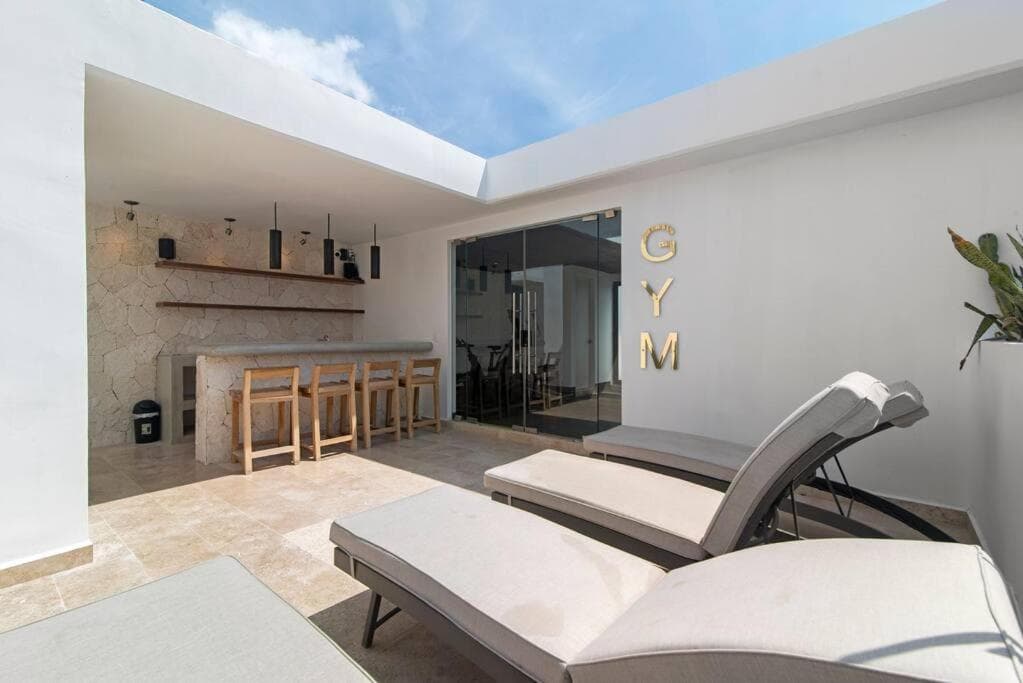 Best Private Pool1 Full BR 2SofaBedsAmenities
