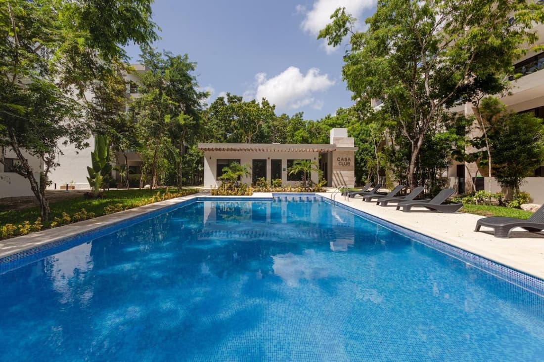 Carmelita Coto8Gated,WIFI 200MB,King,6Pools,2Gyms