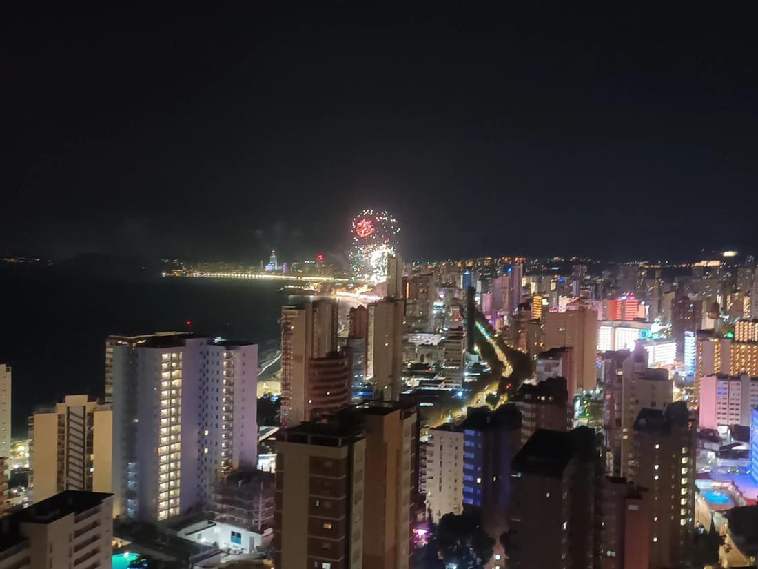 APTO SM MONTECARLO P19 EDIF.GEMELOS 15 BENIDORM PLAYA LEVANTE