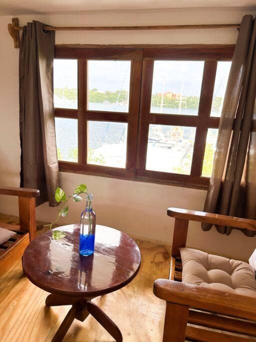 Loft con hermosa vista, terraza y wifi Starlink!