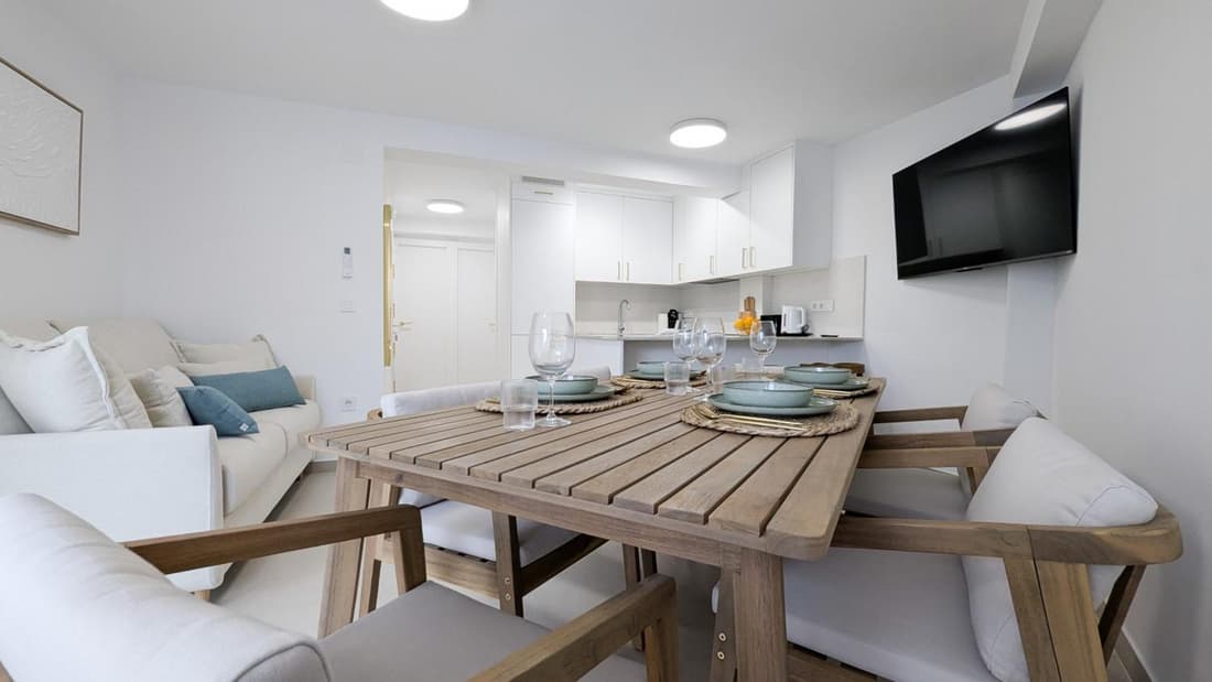 ARCHANDA sea view apartment
