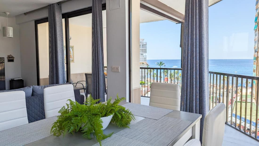 TORRE sea view apartment