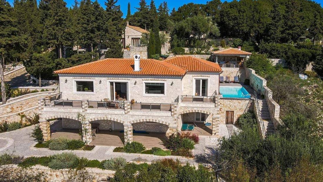 Villa Lithos
