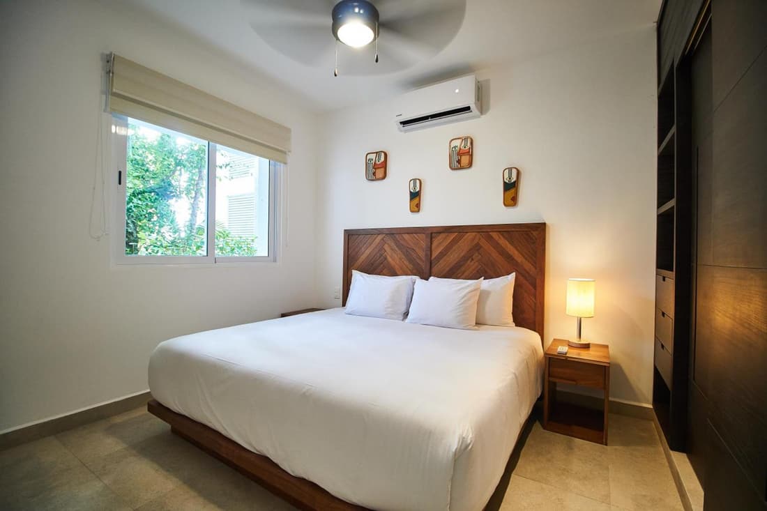 Zama Condo with 2 Pools, Gym, Yoga Deck and BBQ Grill in Top Location