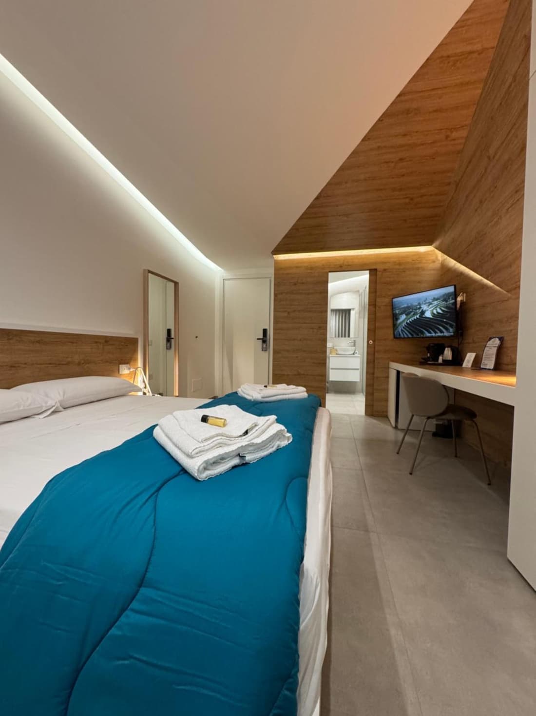Space Tower Rooms