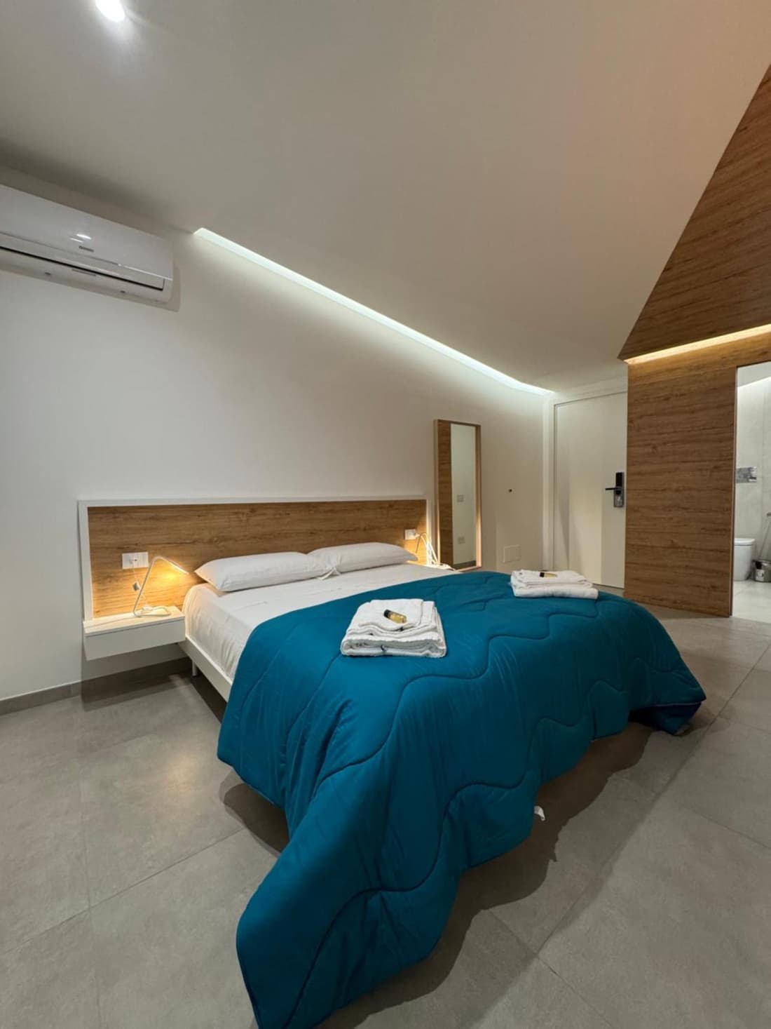 Space Tower Rooms