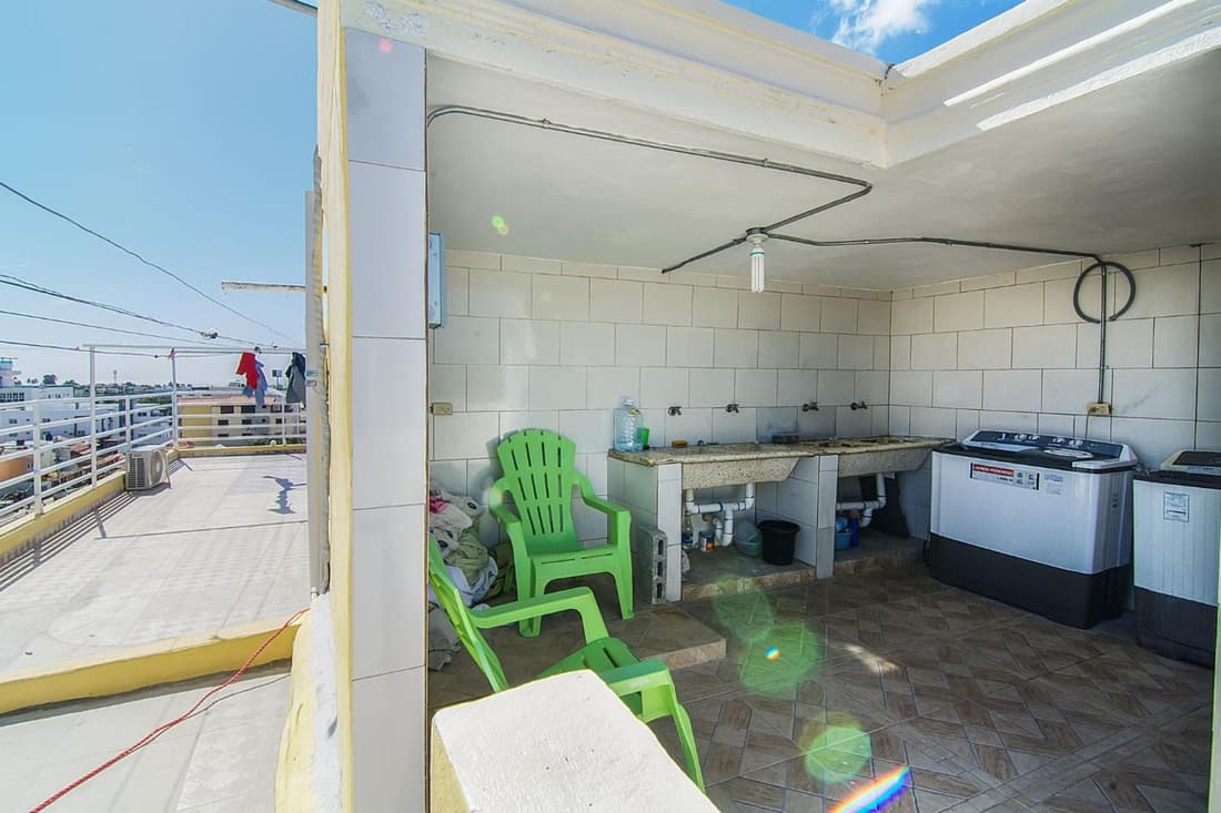1-Bedroom Apartment with 3 Single Beds Near SDQ Airport Fast Wi-Fi Pa