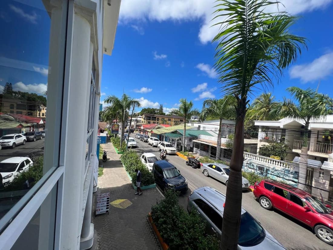 Cozy 1 Bedroom Apartment in Heart of Sosa