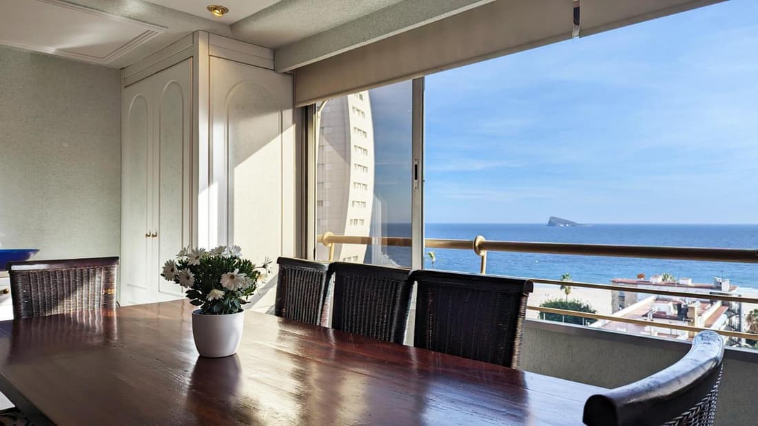 COBLANCA sea front apartment