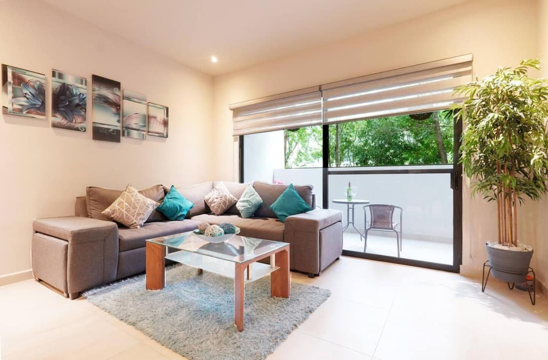Selvanova Coto8 10min Beach,Gyms,Pools,WIFI 200MB