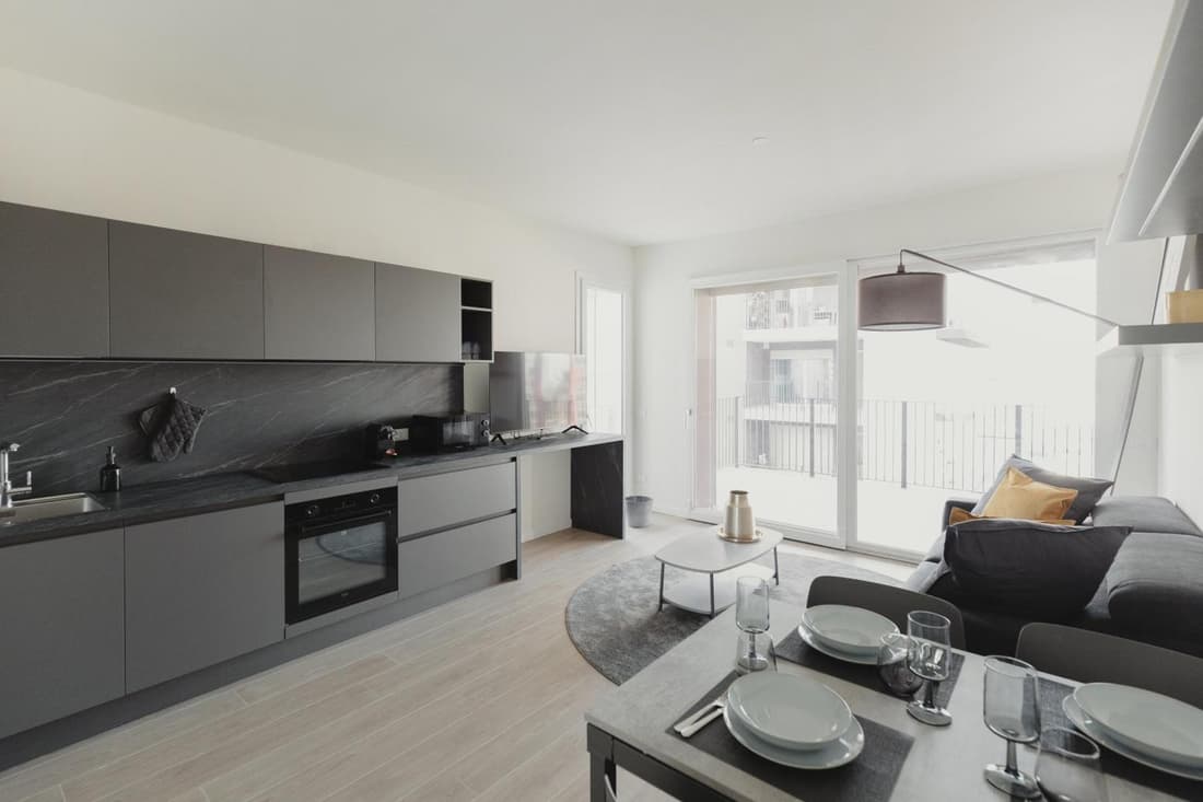 GoHost - Modern and Bright Apartments with Terrace and Balcony