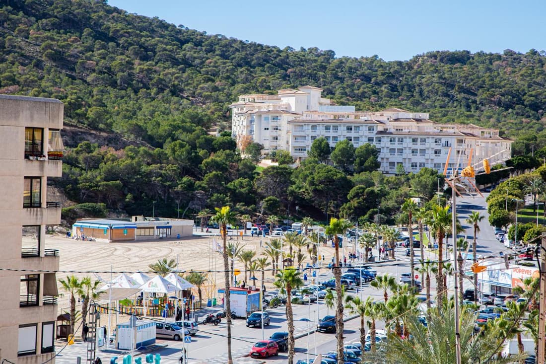 Arenas Beach Apartments