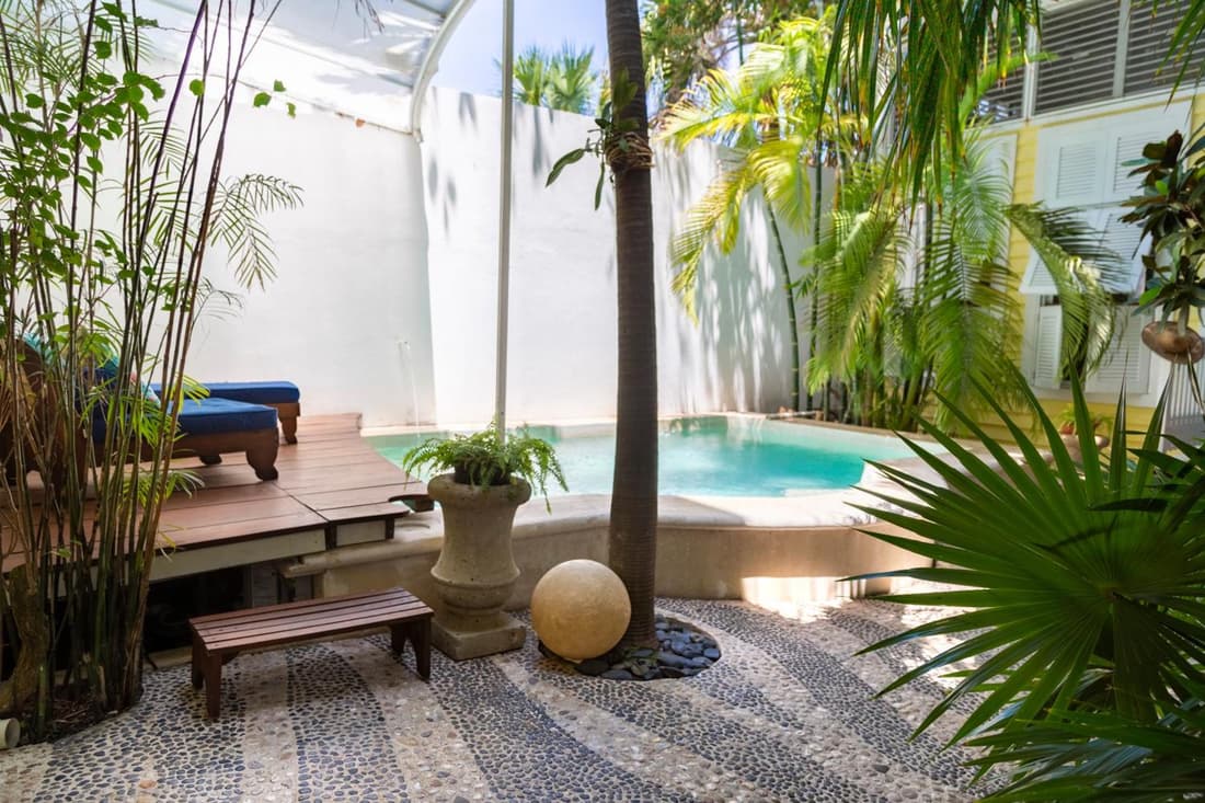 Antigua 2BR Caribbean Oasis - Unique Design Near Beach
