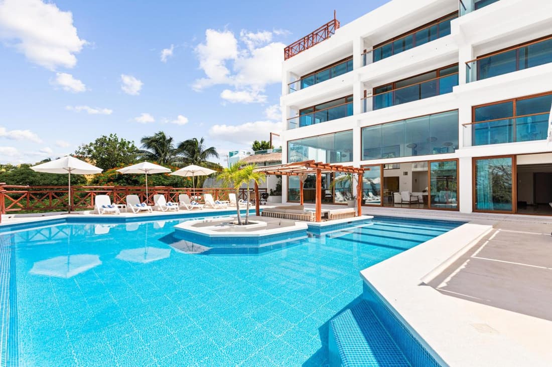 Villa Azul Maya