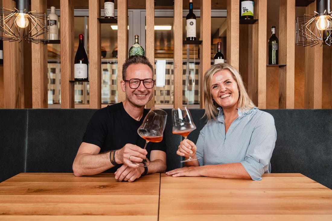 MONS suites wine passion