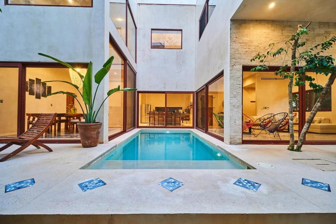 Villa Alux, La Veleta