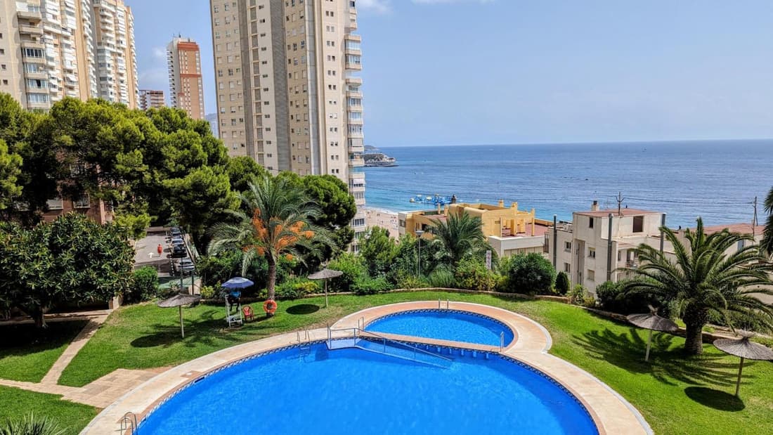 PINTOR SOROLLA sea front apartment