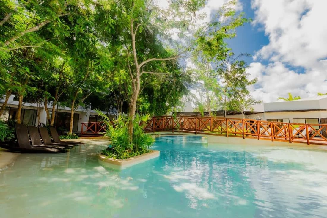 Tulum private jungle cool pool 500 mbps Wi-Fi 3 Bikes King Bed