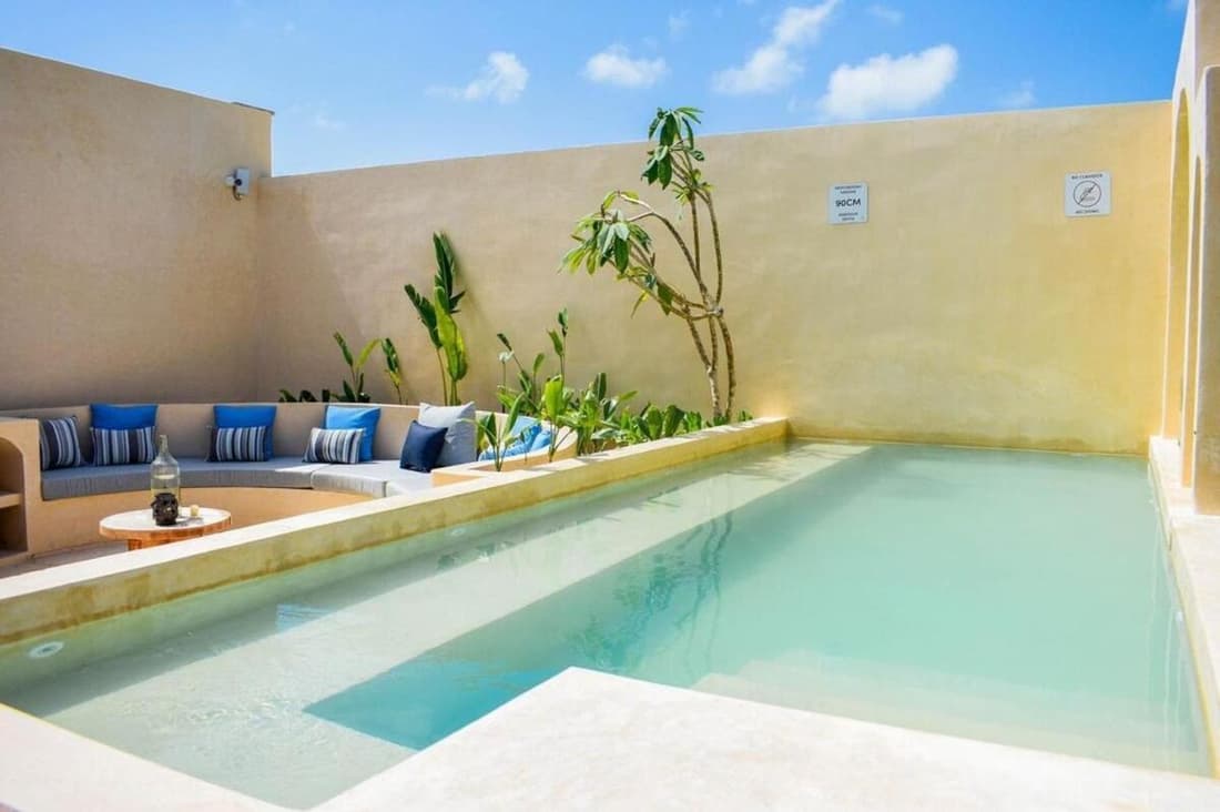 Studio in La Veleta with private rooftop