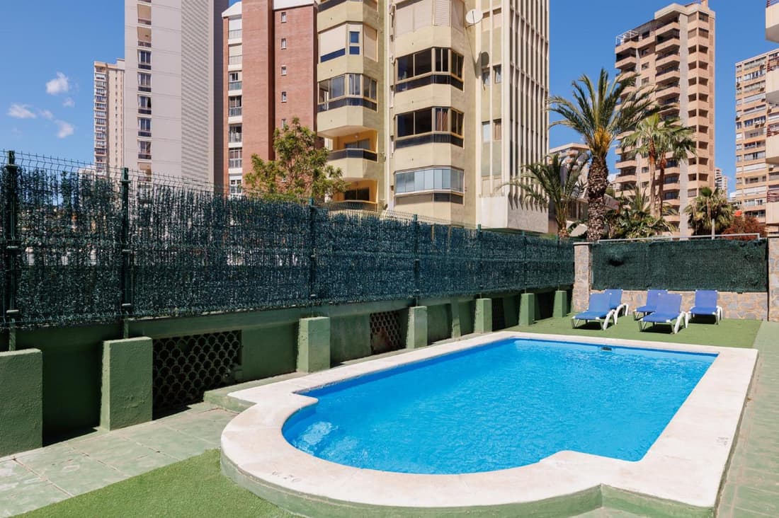 Gerona Square Apartment