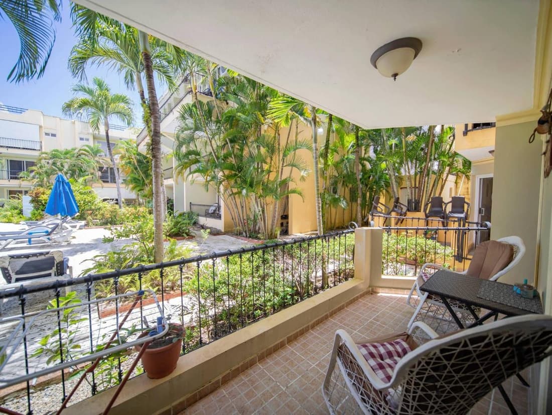 Garden Condos 7 - Central Apartment in Strip