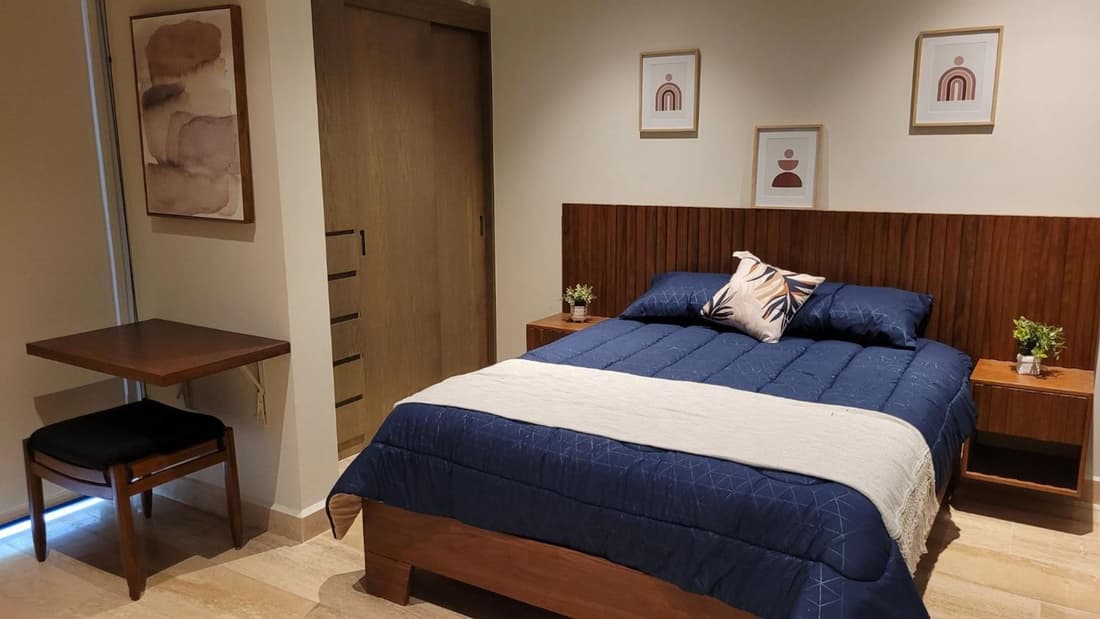 Luxury Apartment 1Br in PdC, Steps from Beach