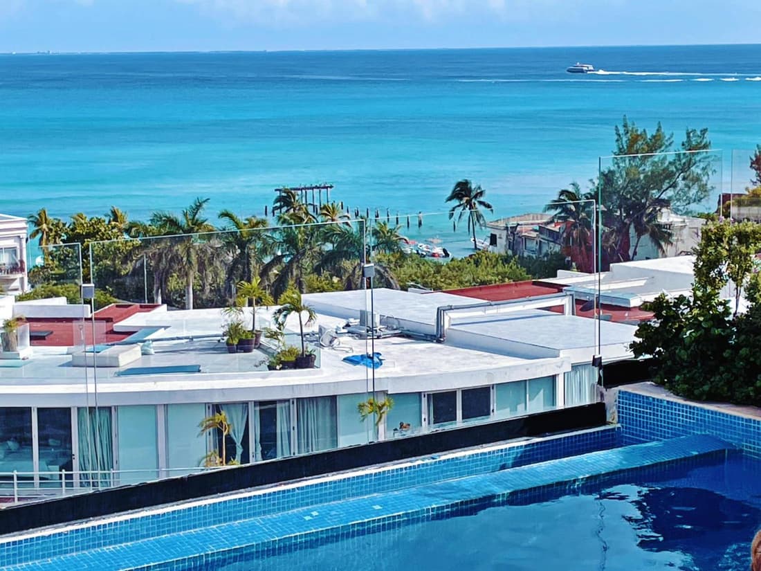 Ocean View Balcony, Rooftop, Estudio next 5thAve