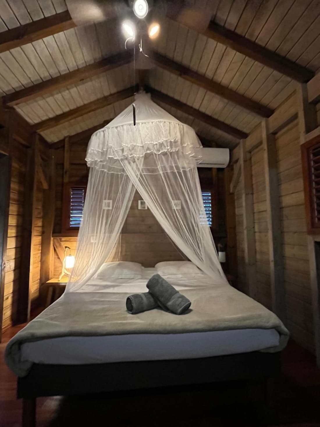 Le MORNE Aux F0US Cabanes & Jardin Tropical