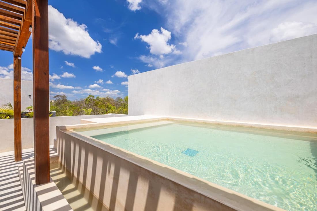 Luxury Villa with 2 Private Pools & Rooftop