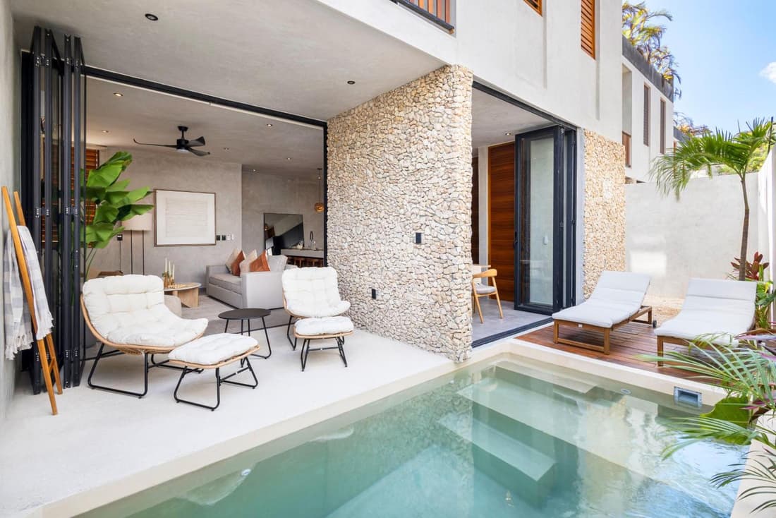 Luxury Villa with 2 Private Pools & Rooftop