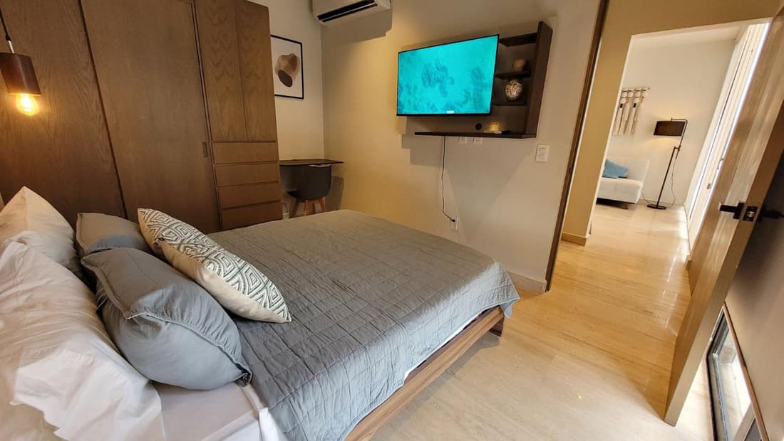 Beautiful Cozy Apartment 313 in PdC Ocean View