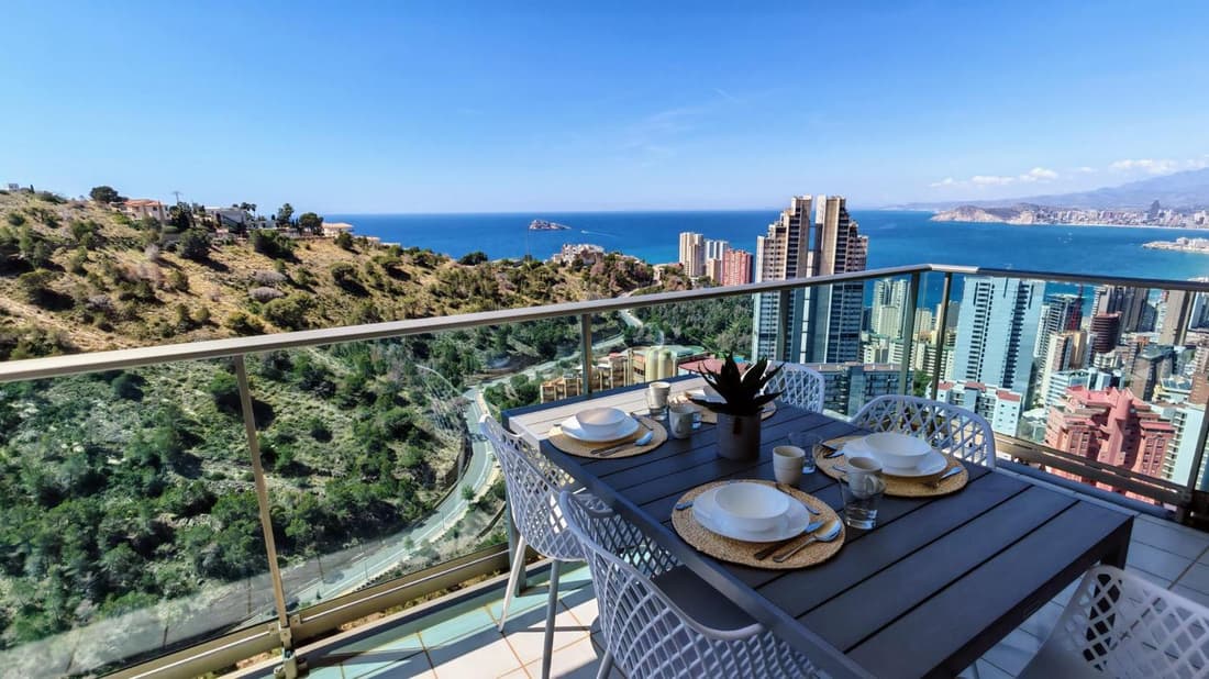 Benidorm Sky 25