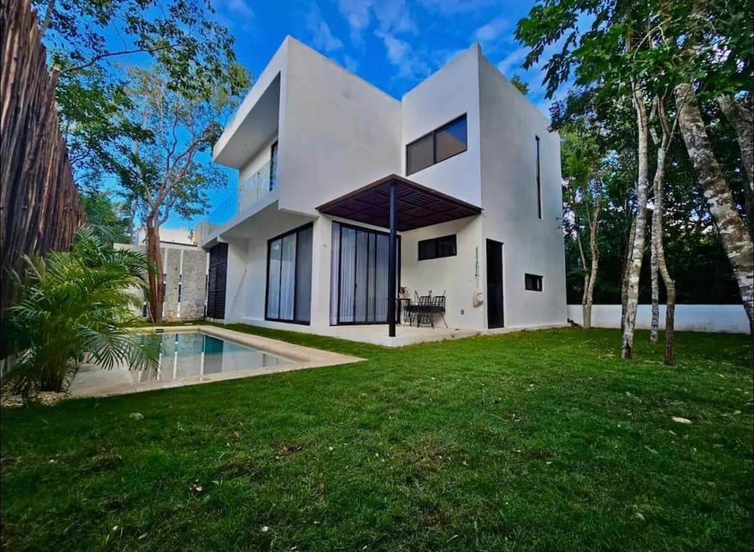 Beatiful House 3BR private pool Gated community